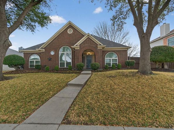 5618  Allen Lane , Rowlett Texas 75088