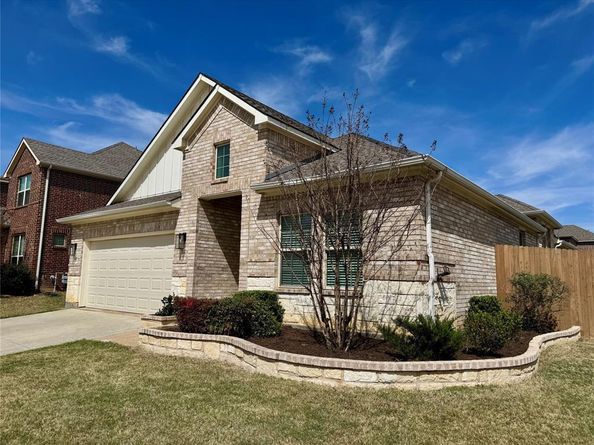 2215  Stanhill Drive , Corinth Texas 76210