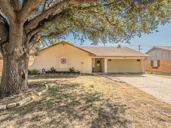 4108  Longleaf Lane , Fort Worth Texas 76137