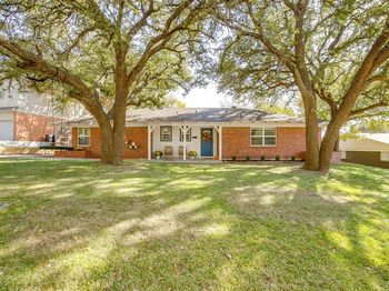 6829  Chickering Road 