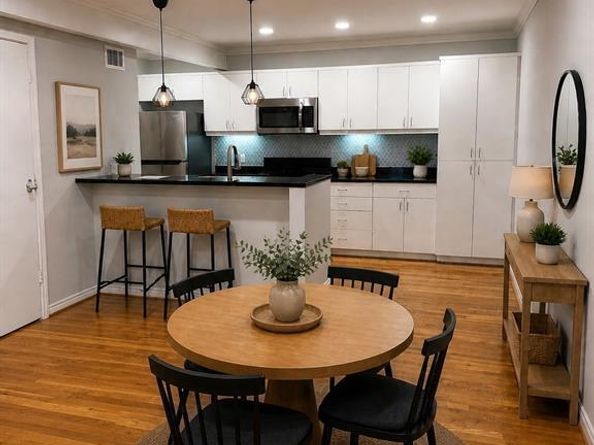4122  Travis Street  13, Dallas Texas 75204
