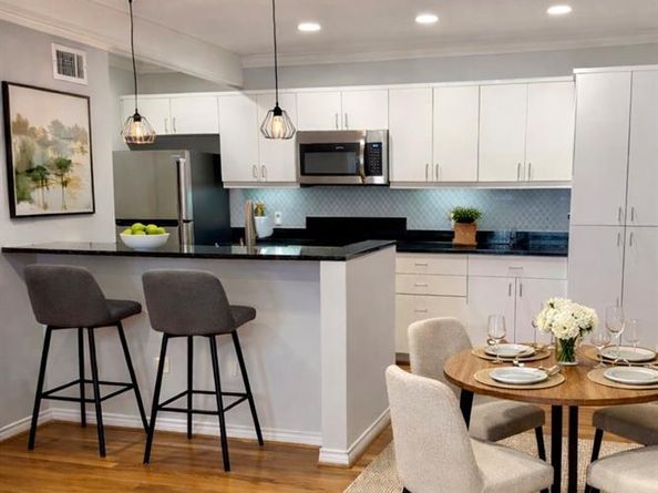 4122  Travis Street  13, Dallas Texas 75204