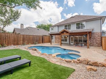 5224  Briarwood Drive 