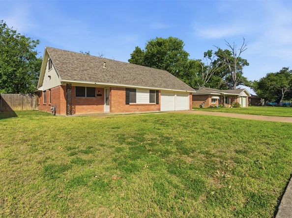 5824  Kimberly Kay Drive , Fort Worth Texas 76133