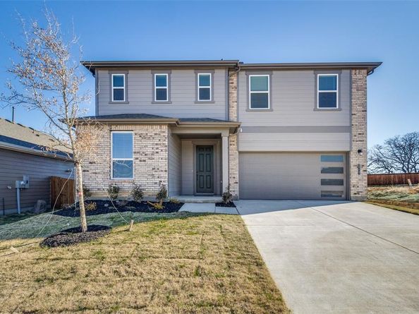 2717  Goldfinch Drive , Denton Texas 76205