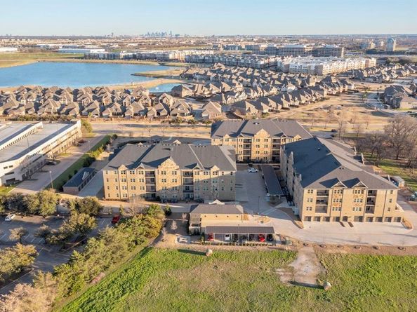 1735  Wittington Place  3403, Farmers Branch Texas 75234