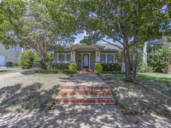 2220 W Rosedale Street S, Fort Worth Texas 76110