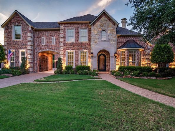 8411  Buffalo Drive , Lantana Texas 76226