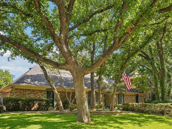 6102  Waterview Drive , Arlington Texas 76016