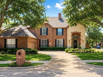 837  Glen Garry Drive 