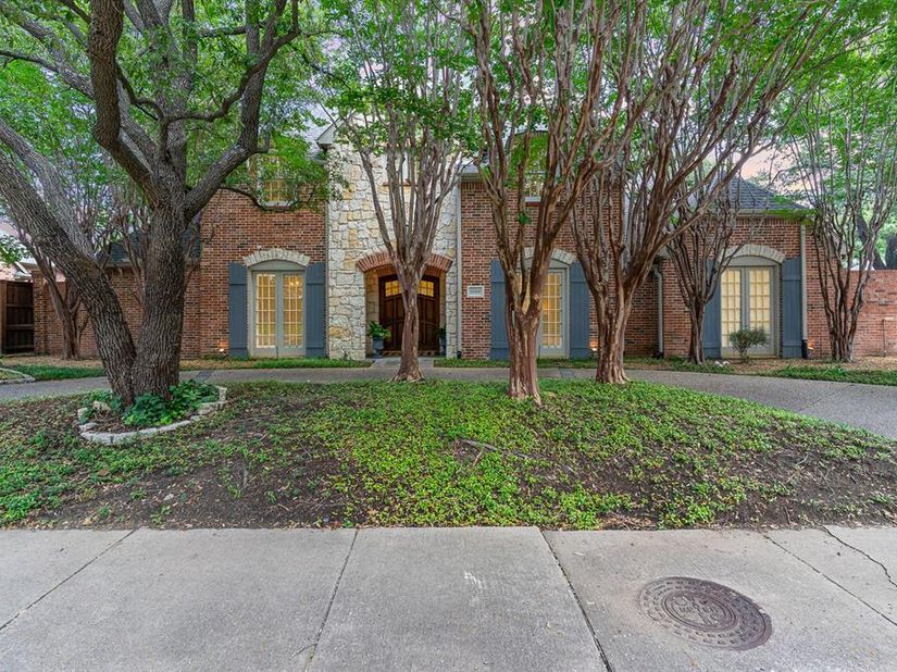 17508  Muirfield Drive , Dallas Texas 75287