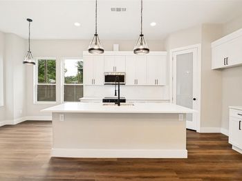 531  Shirley Court 