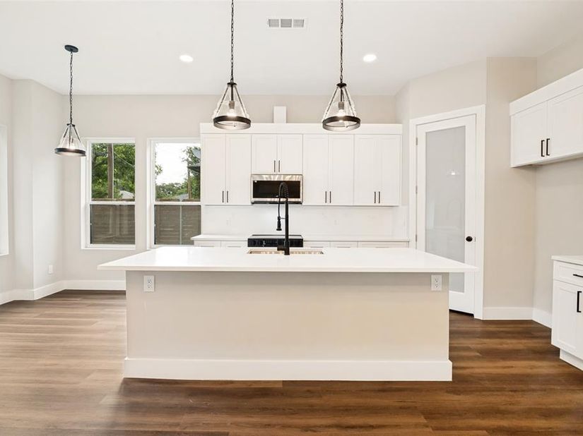 531  Shirley Court , Richardson Texas 75081