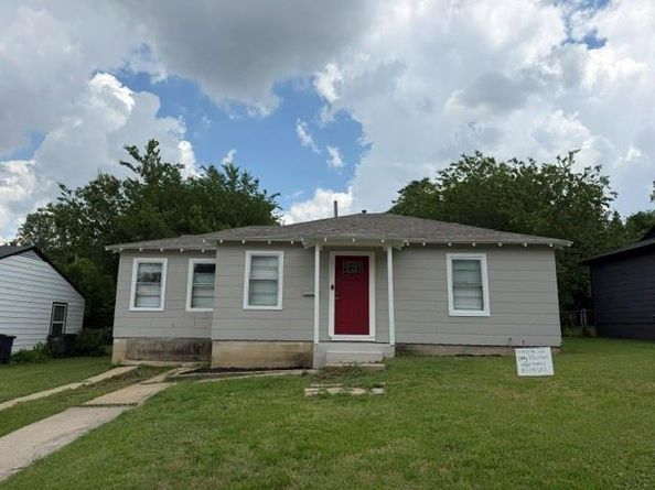 2713  Hanger Avenue , Fort Worth Texas 76105