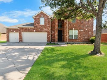 2404  Dawn Mist Drive 