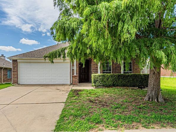 8220  Mossberg Drive , Arlington Texas 76002