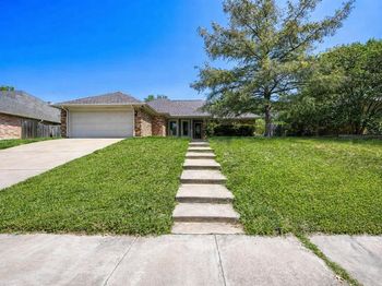 10104  Stoneleigh Drive 