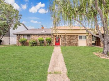 5003  Maryanna Way 