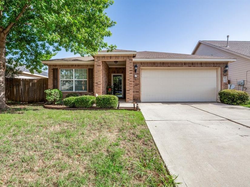 624  Noble Grove , Fort Worth Texas 76140