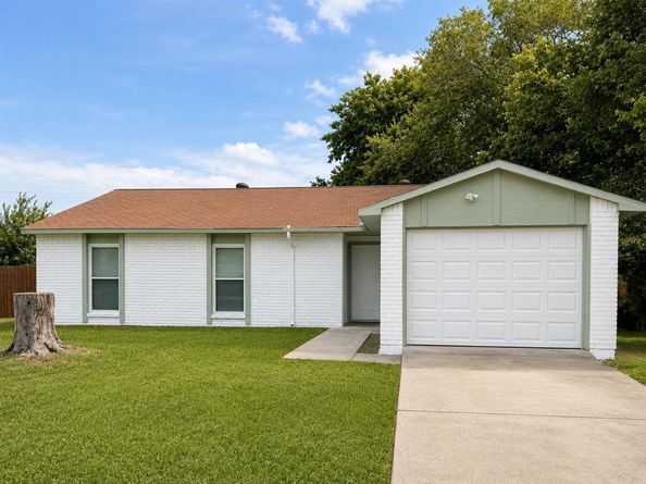 542  Hanover Drive , Allen Texas 75002