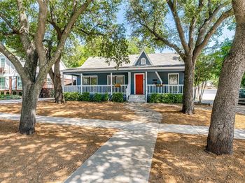5012  Calmont Avenue 
