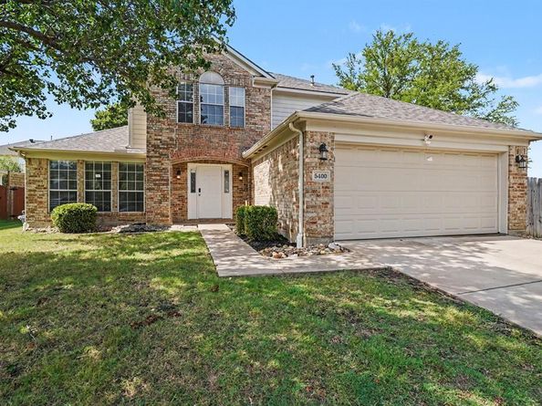 5400  Crater Lake Drive , Fort Worth Texas 76137