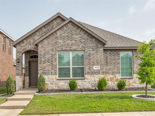1529  Bennington Lane , Celina Texas 75009