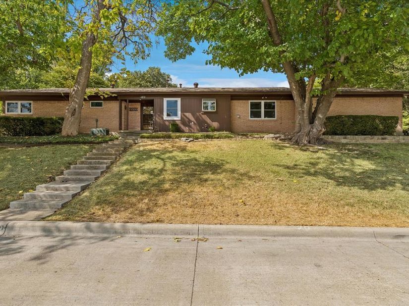 4850  Westcreek Drive , Fort Worth Texas 76133