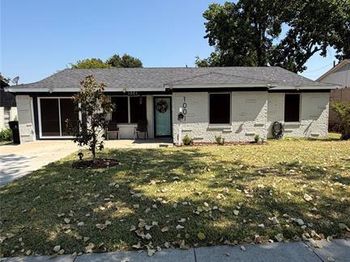 1001 E Linda Drive 