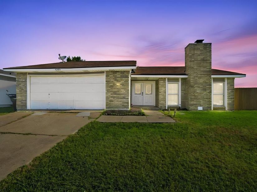 4205  Longstraw Drive , Fort Worth Texas 76137