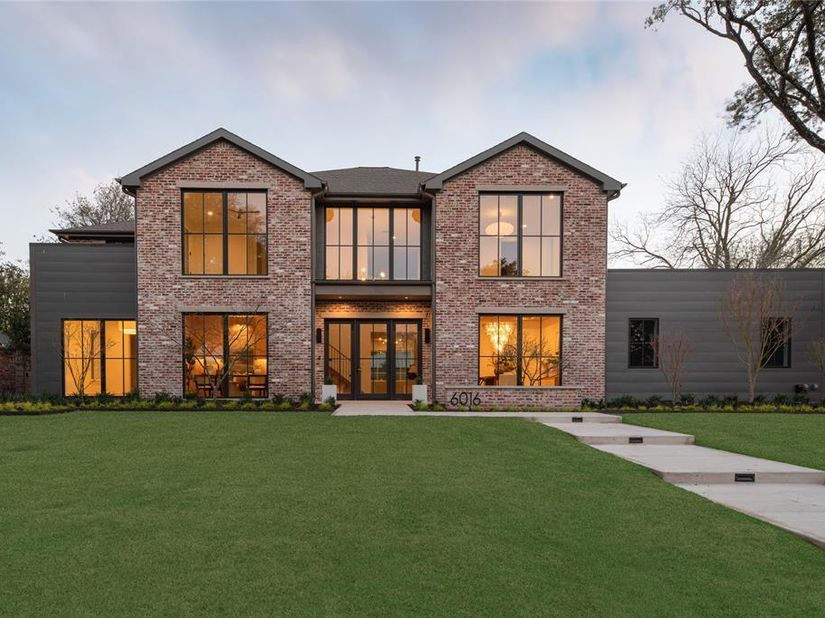 6016  Del Roy Drive , Dallas Texas 75230