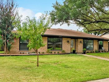 2404  Kimberly Lane 