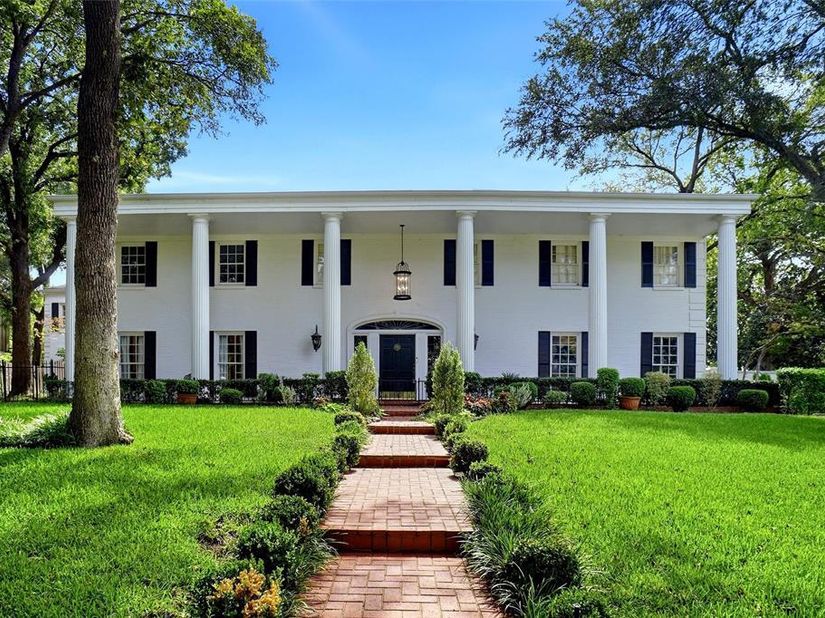 4106  Shady Valley Drive , Arlington Texas 76013