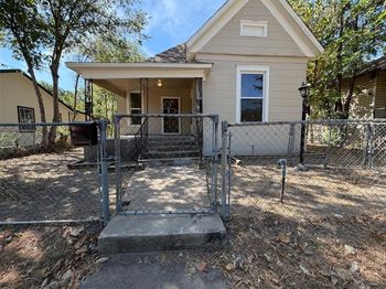 1216  Bessie Street 