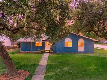 1216  Briarcove Drive 