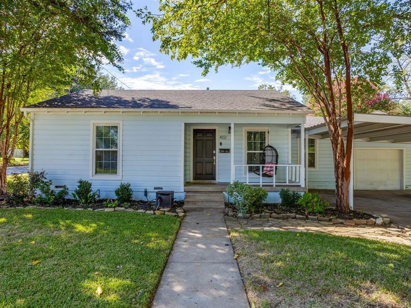 402  Elliott Street , Arlington Texas 76013