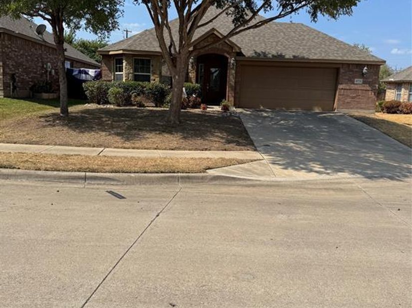 8772  Regal Royale Drive , Fort Worth Texas 76108