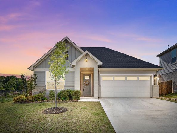 2304  Blackcap Street , Denton Texas 76205