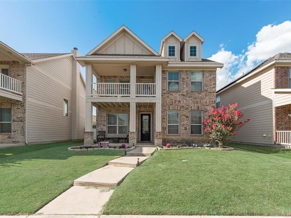 1033  Bruni Court , Aubrey Texas 76227
