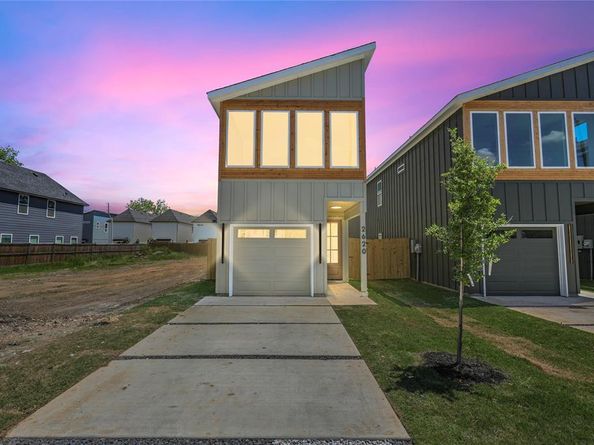 2620  Peabody Avenue , Dallas Texas 75215