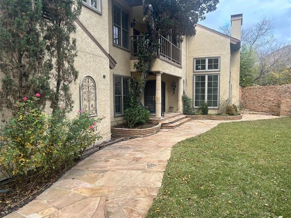 4350  Cochran Chapel Circle , Dallas Texas 75209