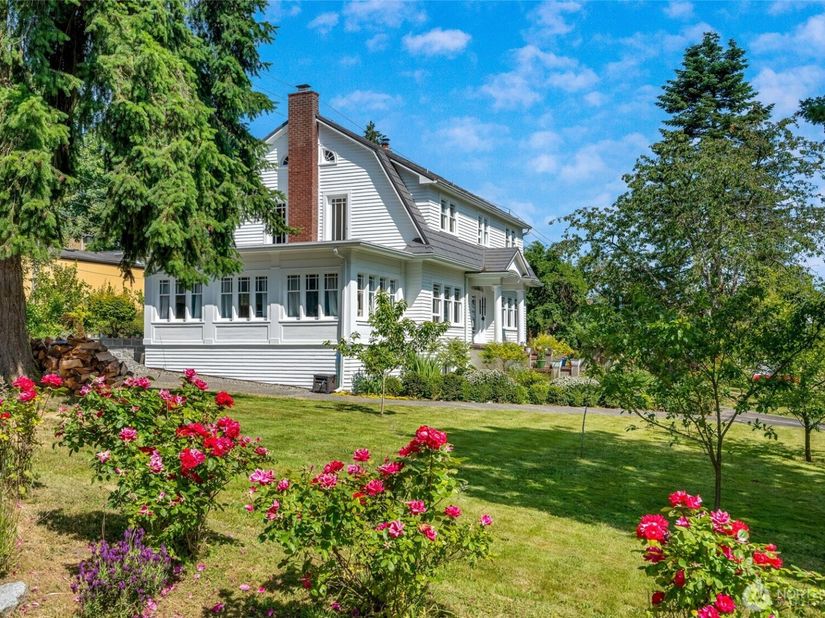 4918 S 3rd Avenue, Everett WA 98203
