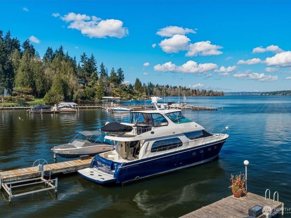 9204 SE 33rd Place, Mercer Island WA 98040