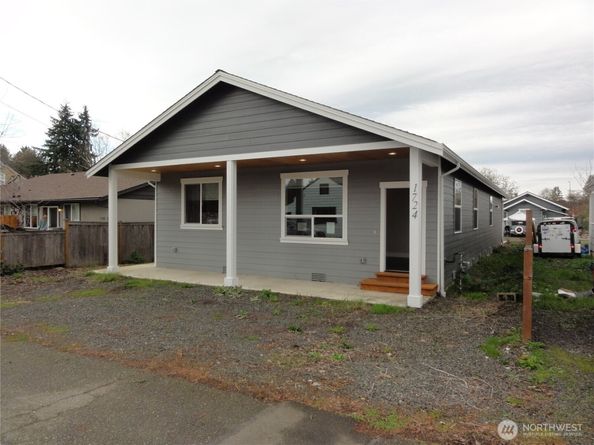 1724 14th Street, Bremerton WA 98337