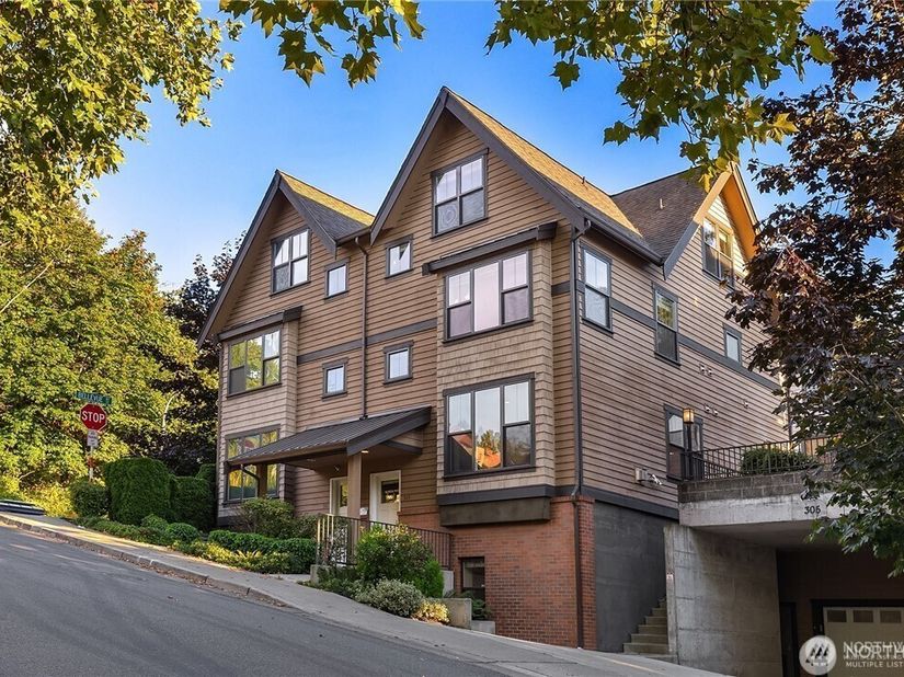 303 Bellevue Way SE, Bellevue WA 98004