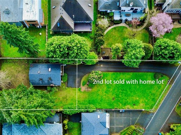 3562 120th Avenue SE, Bellevue WA 98006