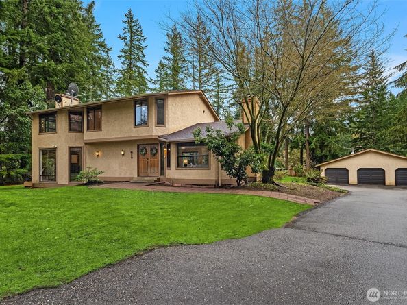 22223 NE 82nd Place, Redmond WA 98053