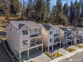 20316 94th Drive NE