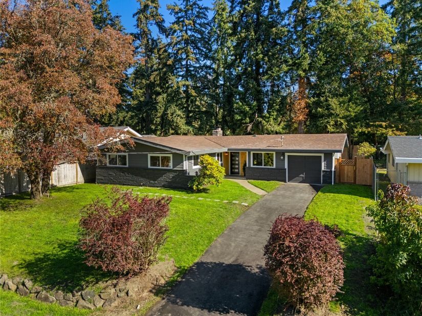19342 2nd Avenue NW, Shoreline WA 98177