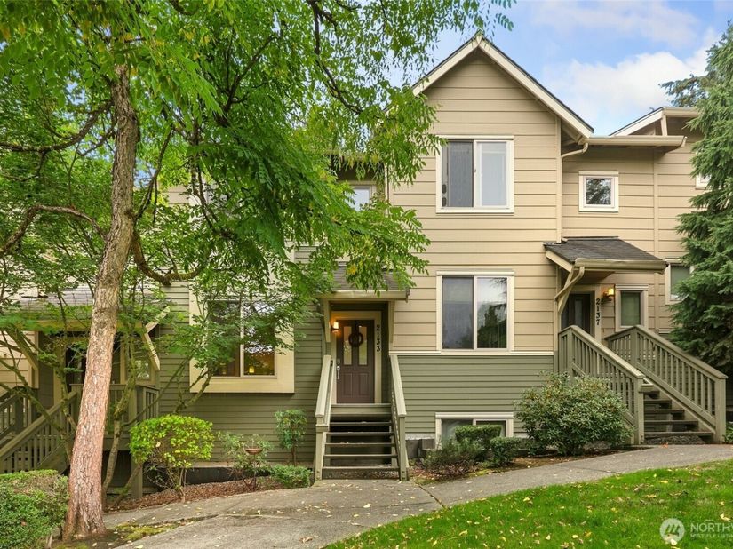 2133 NW Boulder Way Drive, Issaquah WA 98027
